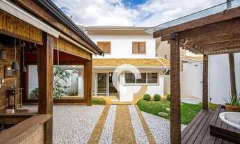 Imagem: Casa com 3 dormitórios à venda, 197 m²