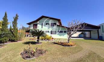 Imagem 3: Casa à venda de alto padrão contendo 253 m² de área útil com excelente área social , situ