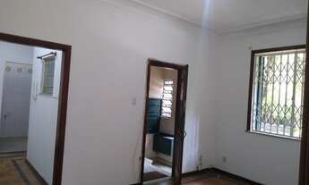 Imagem 5: Alugo apartamento de 2 quartos com dependência no Grajaú