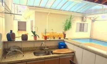 Imagem 7: Casa para venda possui 230 metros quadrados com 4 quartos em Alphaville Industrial - Barue