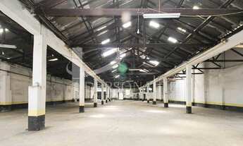 Imagem 4: Excelente Galpão em Localização Privilegiada e com 1075 m2 Disponível para venda e loca