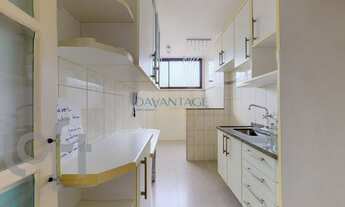 Imagem 7: Apartamento à venda localizado na Vila Romana em São Paulo, SP o imóvel possui 2 banheiros