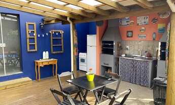 Imagem 3: Pousada à venda na Praia do Rosa com 250m2, piscina, 7 acomodações, terreno com 520m2 e ca