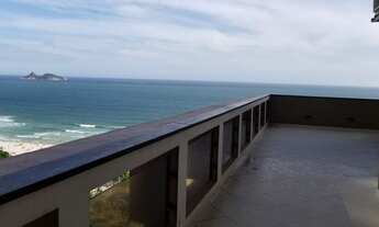 Imagem 3: Condomínio Barramares - Magnífico apartamento duplex com 320m2 posto 4 da praia frontal ma