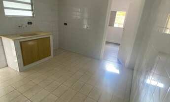 Imagem 2: Casa com quintal, tem 50 metros quadrados com 1 quartos em Parque Ipê - São Paulo