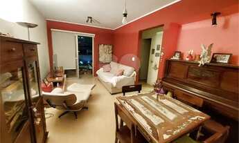 Imagem 1: Apartamento à venda em Pinheiros 67m², 2 quartos, varanda e 2 vagas de garagem