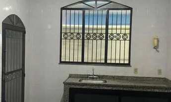 Imagem 3: Alugo casa tipo Térrea muito espaçosa com uma vaga de garagem