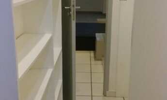 Imagem 6: Apartamento Leme sala e quartoI(suíte e closet) com vaga