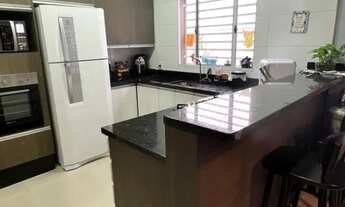 Imagem 3: Vende-se casa em Manoel Plaza