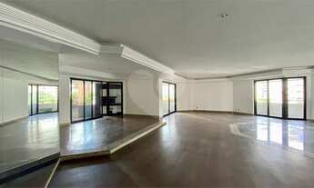 Imagem 4: Apartamento em um dos mais icônicos e diferenciados condomínios de Moema