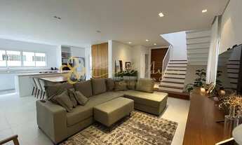 Imagem: Casa ampla com 5 dormitórios à venda na