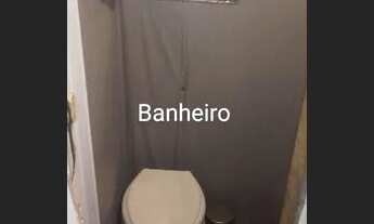 Imagem 5: Casa bem espacosa de madeira no moro de dona marta