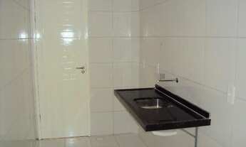 Imagem 5: Apartamento com 2 dormitórios para alugar, 50 m² por R$ 550,00/mês - Barroso - Fortaleza/C