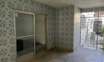 Imagem 3: Imóvel comercial para aluguel possui 230 metros quadrados com 4 quartos em Boa Viagem