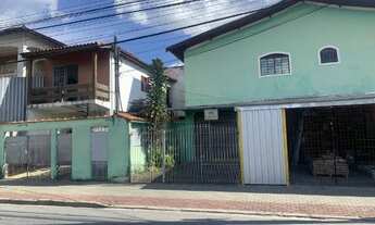 Imagem 3: Sobrado Esquina | 3 Residências + 3 Comércios