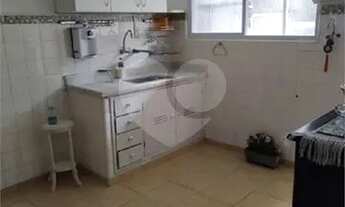 Imagem 6: Apartamento 2 Dormitórios, 1 Banheiro, 1 Vaga, 96 m, Perto da Praia, Segundo Andar, Gonzag