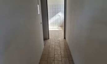 Imagem 4: Apartamento para aluguel possui 75 metros quadrados com 2 quartos em Residencial GARCIA