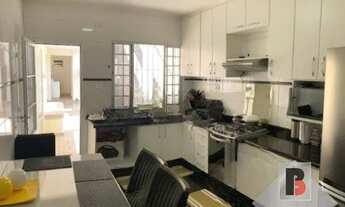 Imagem 2: Sobrado á venda na Mooca com 05 Dormitórios (01 Suíte), 02 vagas