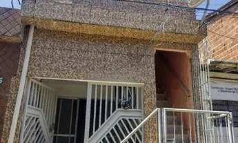 Imagem 2: Aluga-se uma casa 1*andar no bairro da estancia