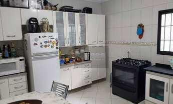 Imagem 2: Sobrado com 2 dormitórios à venda, 248 m² por R$ 1.500.000,00 - Jardim - Santo André/SP