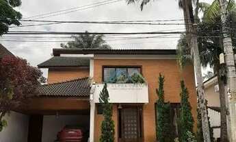 Imagem: Casa com 4 suítes à venda, 310 m² por