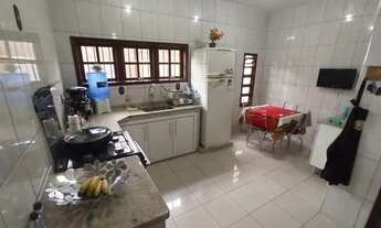 Imagem 4: Casa duplex em Serra sede