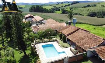 Imagem 3: Chácara para Venda em Pinhalzinho, zona rural, 2 dormitórios, 2 banheiros