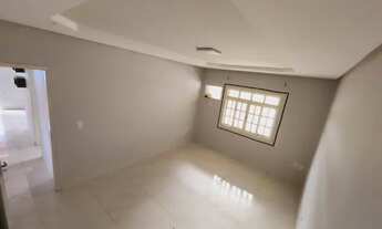 Imagem 3: Casa com quintal 3qts Serra Sede - São Domingos