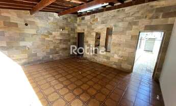 Imagem 3: Casa para aluguel, 5 quartos, 1 suíte, 2 vagas, Nossa Senhora Aparecida - Uberlândia/MG