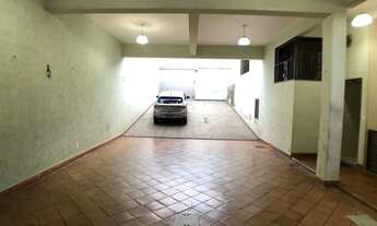 Imagem: Casa à venda, 3 quartos, 1 suíte, 6 vagas