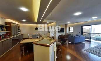 Imagem 2: Apartamento para Venda em Uberlândia, Fundinho, 4 dormitórios, 2 suítes, 5 banheiros, 2 va