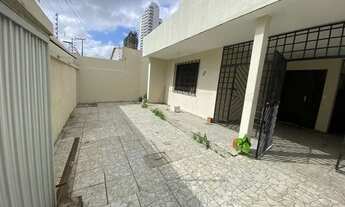 Imagem: 210 metros quadrados com 6 quartos em Amadeu