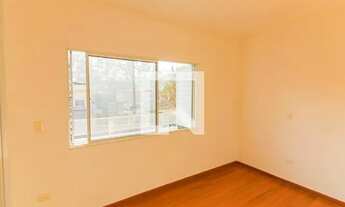 Imagem 7: Casa à Venda - Jardim Éster Yolanda, 2 Quartos, 105 m2