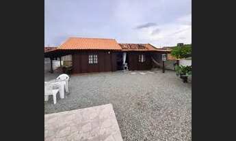 Imagem: Cada na Praia do Ervino!!