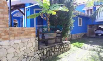 Imagem 2: Casa para vender em Piedade: com 370m ² e com 5 Quartos, Piscina, Churrasqueira e Energia