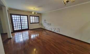 Imagem 5: Casa Sobrado Condomínio Largo da Pitangueira - 4 Dormitórios - 280m²