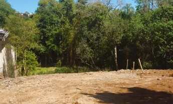 Imagem 2: Lote/Terreno para venda possui 654 metros quadrados