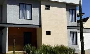 Imagem: Sobrado para aluguel tem 300 metros quadrados