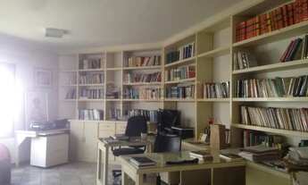 Imagem: Casa à venda no Bairro Saudade, Araçatuba