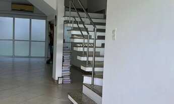 Imagem 2: Casa Duplex c/ 4 Quartos sendo 3 Suítes no Condomínio Residencial Portugal