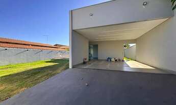 Imagem 3: Excelente Casa Térrea Nova no Santa Helena Sofisticação, Espaço e Localização Privilegiad