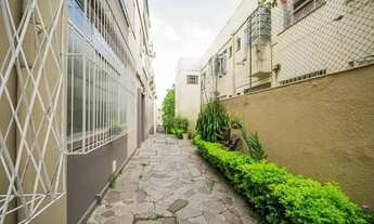 Imagem 2: Apartamento à venda com 2 quartos 75 m² no Bairro Menino Deus