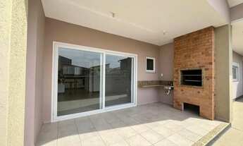 Imagem 2: Térrea para venda com 190 metros quadrados com 3 quartos em Carianos - Florianópolis - SC