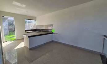 Imagem 3: Linda Casa de 100m² com Área Total de 360m²