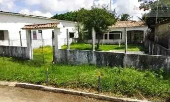 Imagem: VENDO CASA COM 3 QUARTOS A 200m DA PRAIA