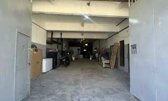 Imagem 3: Galpão com 12 salas e vestiario- 420m2 Bonsucesso