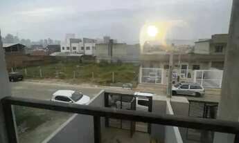 Imagem: Casa geminada com 3 dormitórios sendo 1