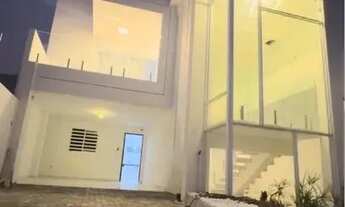 Imagem 2: Excelente Triplex No portal do Poço (piscina, hidromassagem e lago artificial