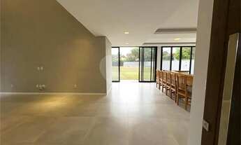 Imagem 7: Casa à venda com 2 quartos, sendo 2 suítes, no condomínio Vivendas do Lago, Sorocaba - SP