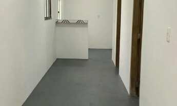 Imagem 5: Casa Aluguel Novo Aleixo Águas Claras - 2 Qtos - Garagem - Calçada - Quintal